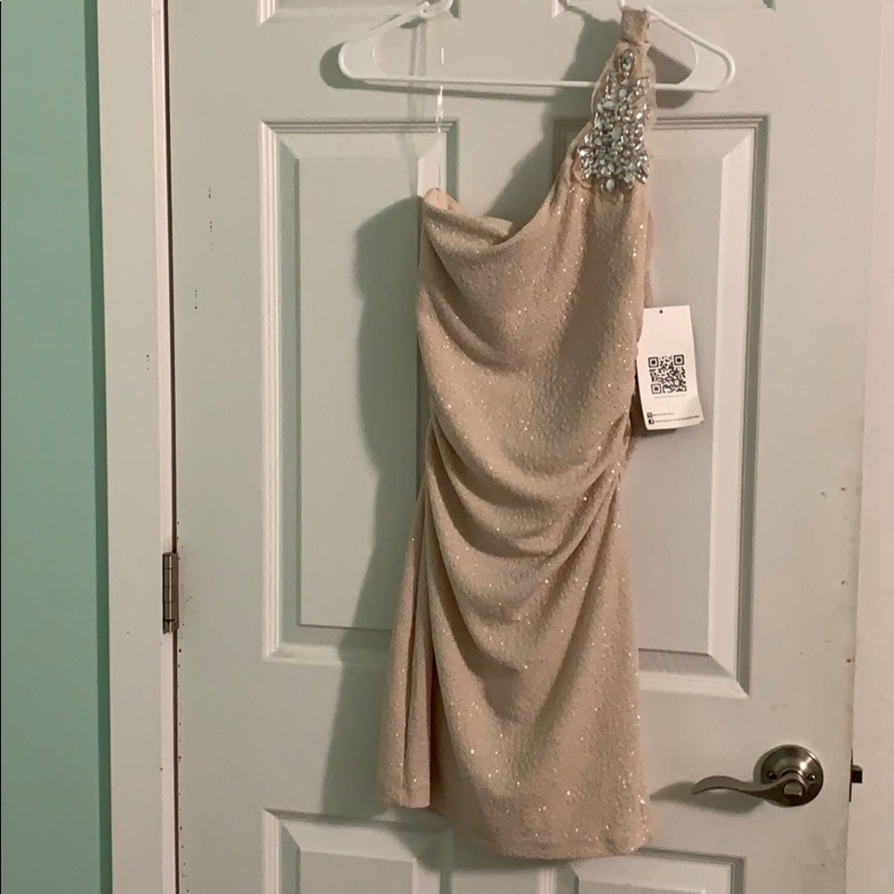 🤍Champagne mini dress🤍